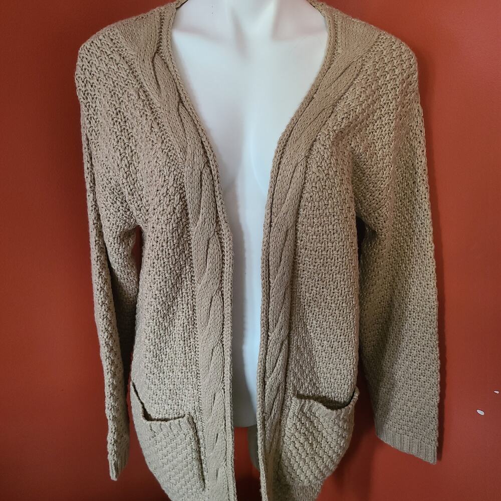 Grecerelle Tan Thick Cardigan with Pockets Size Large